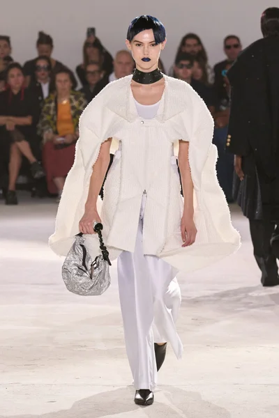 Look 41